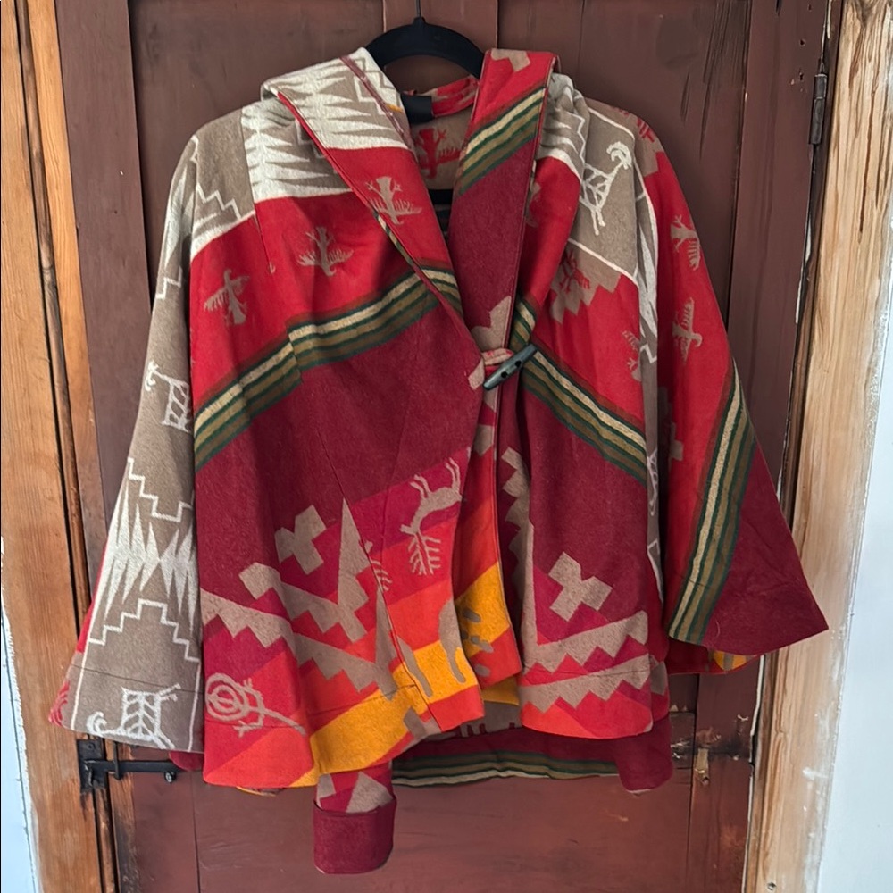 Lindsey Thornburg Red and Tan Patterned Cloak
